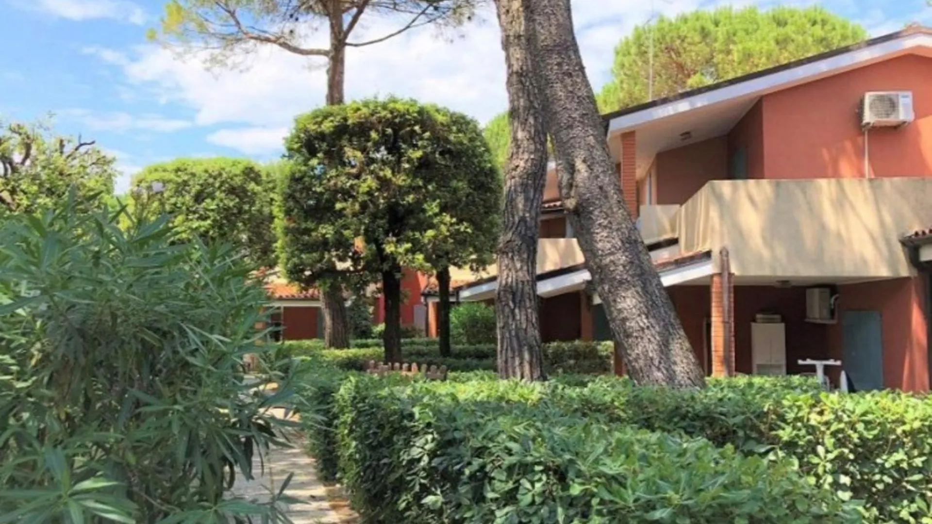 Apartament Pool Gateway In Bibione - Beahost